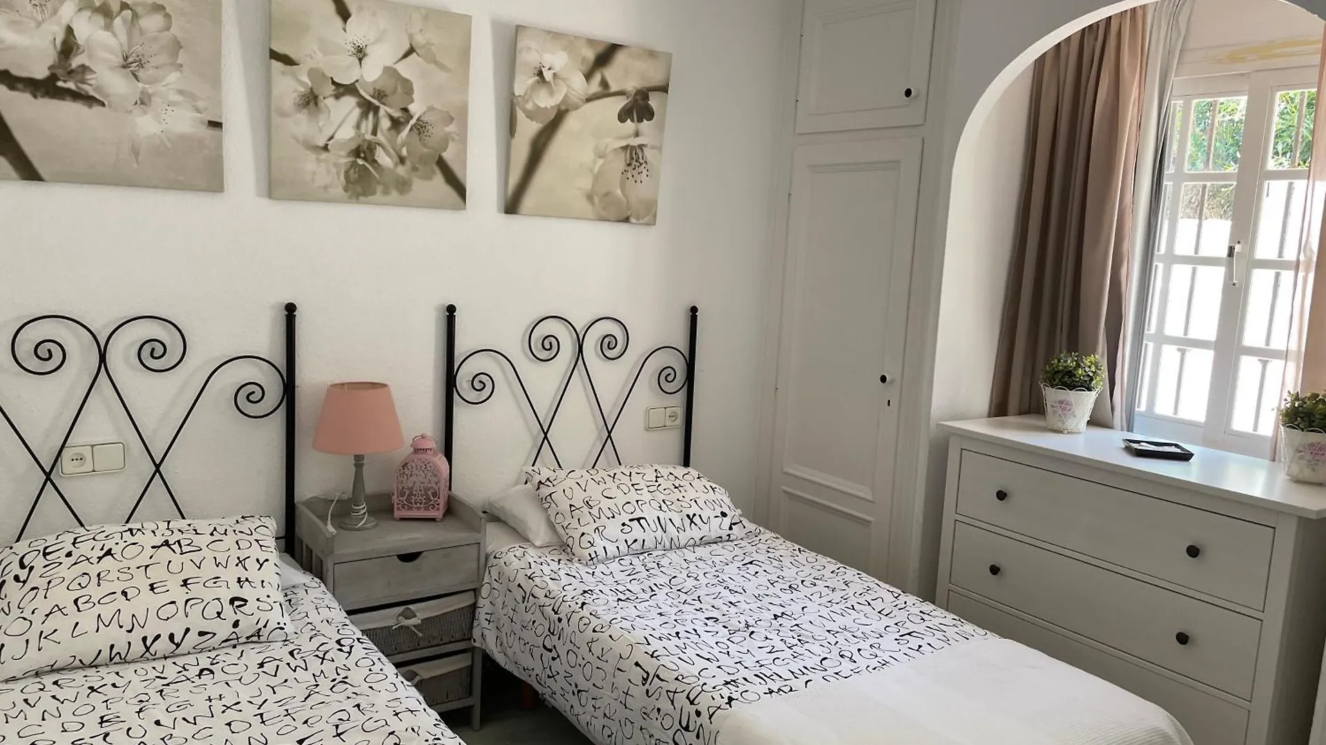 Casa Victoria Villa Sitio de Calahonda Vakantiehuis